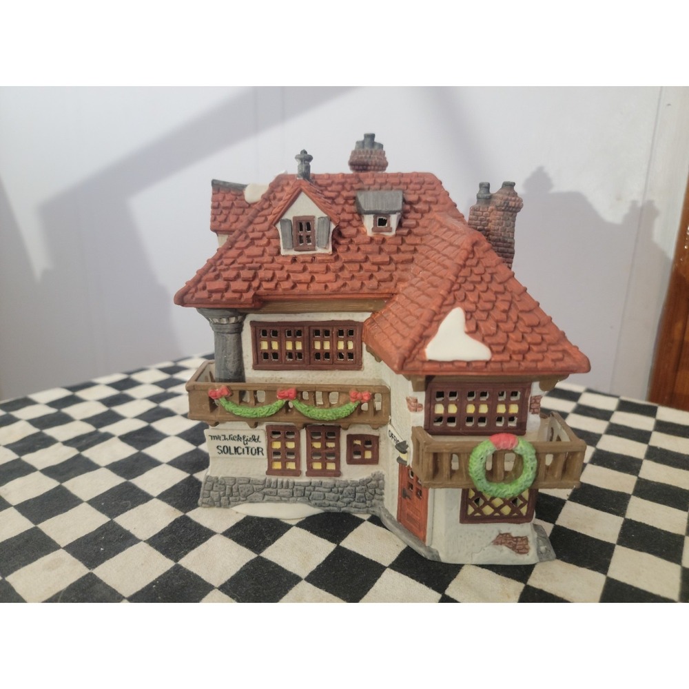 Dept 56 Dickens Village "Mr. Wickfield Solicitor" 1989‎ Porcelain w/ Box - Picture 4 of 9